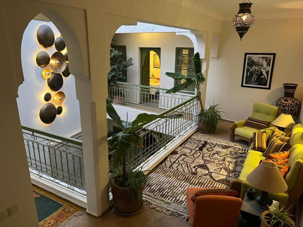 Riad Dar Adal Exclusivite 2 A 6 Personnes Petit Dejeuner Compris Place Jemaa El Fna Marrakesh Exteriör bild