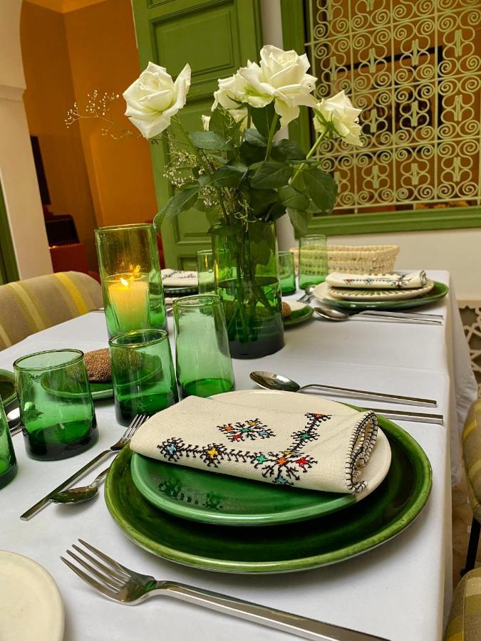 Riad Dar Adal Exclusivite 2 A 6 Personnes Petit Dejeuner Compris Place Jemaa El Fna Marrakesh Exteriör bild