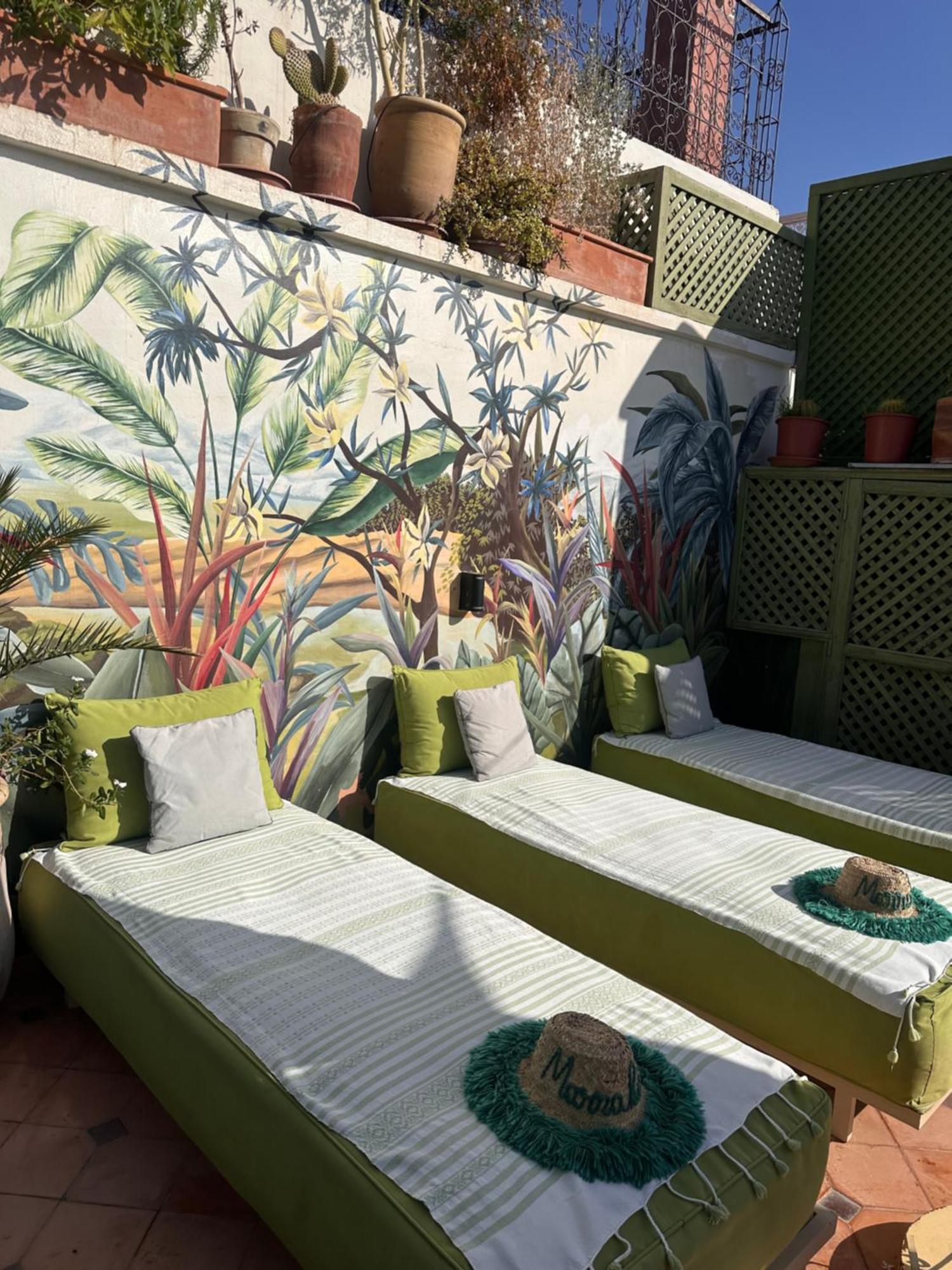 Riad Dar Adal Exclusivite 2 A 6 Personnes Petit Dejeuner Compris Place Jemaa El Fna Marrakesh Exteriör bild