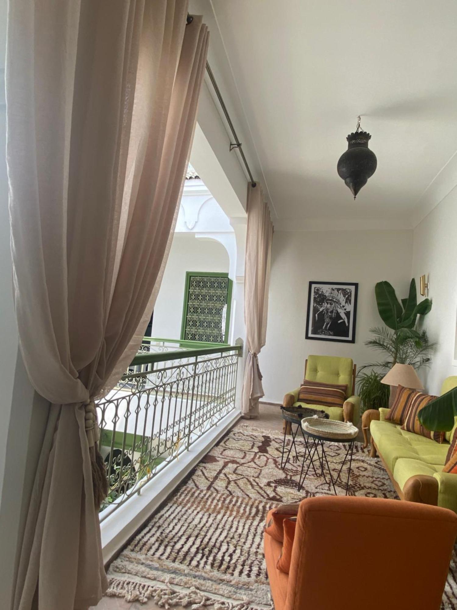 Riad Dar Adal Exclusivite 2 A 6 Personnes Petit Dejeuner Compris Place Jemaa El Fna Marrakesh Exteriör bild